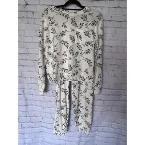 Tranquil & True Pajama Set Size M